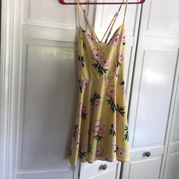 Strappy Fit & Flare Yellow Floral Spring Dress - Picture 2 of 4